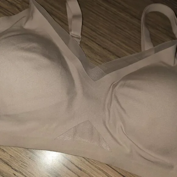 Honeylove Seamless Nude Bra - Picture 3 of 10